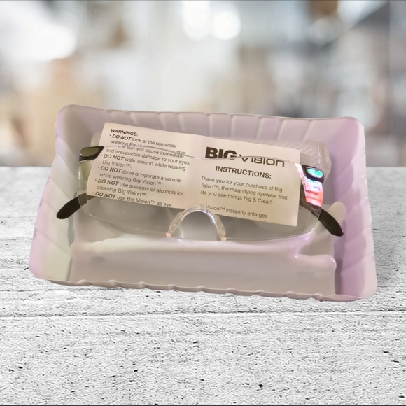 Big vision as seen on TV magnifying glasses. Price is firm. - Picture 3 of 13